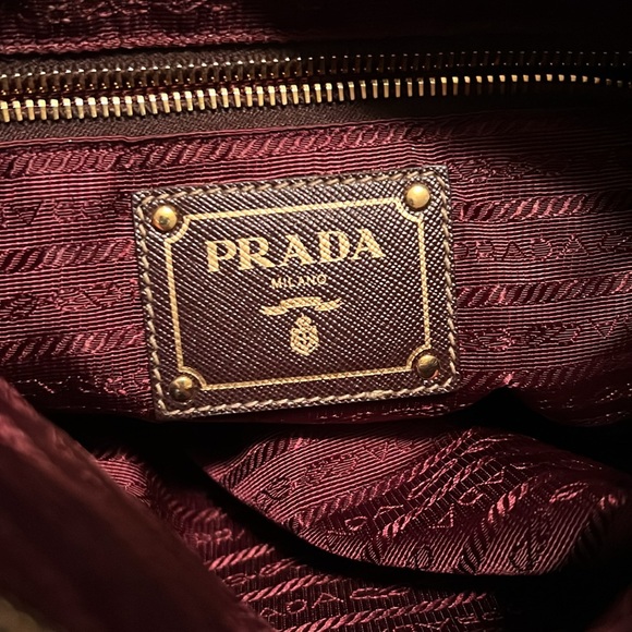 Prada RARE FIND Bordeaux Large Crossbody - Picture 5 of 13